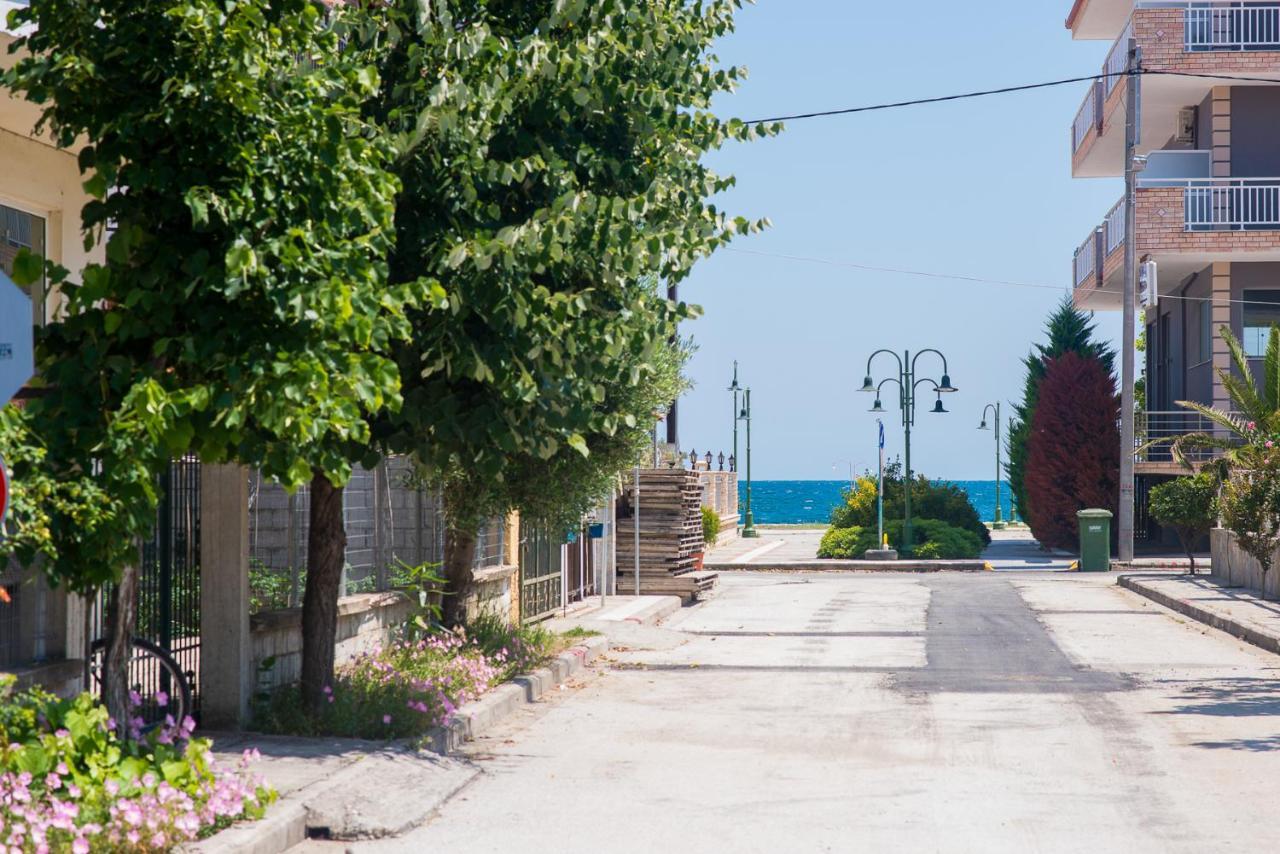 Villa Alexandra Sun Vrasná Exterior foto