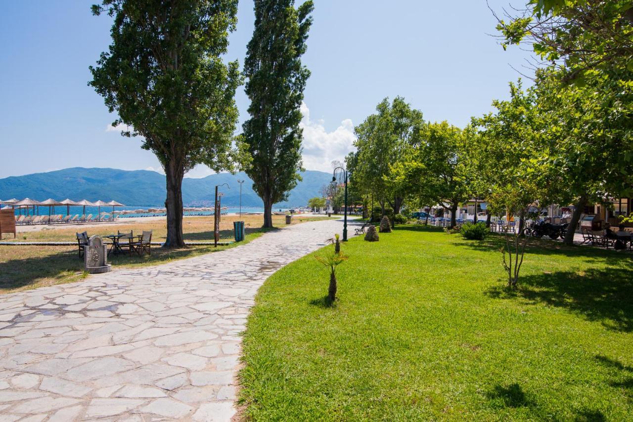 Villa Alexandra Sun Vrasná Exterior foto
